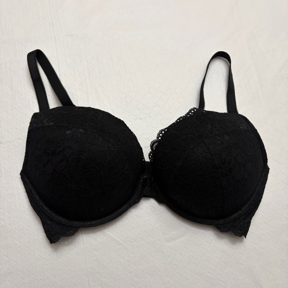 Torrid Curve black lace bra size 36‎ DDD
